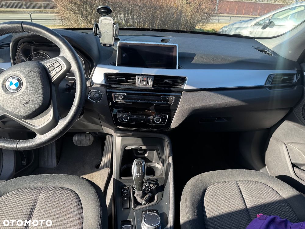 BMW X1 sDrive18i - 15