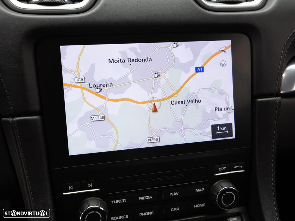 Porsche 718 Cayman - 35