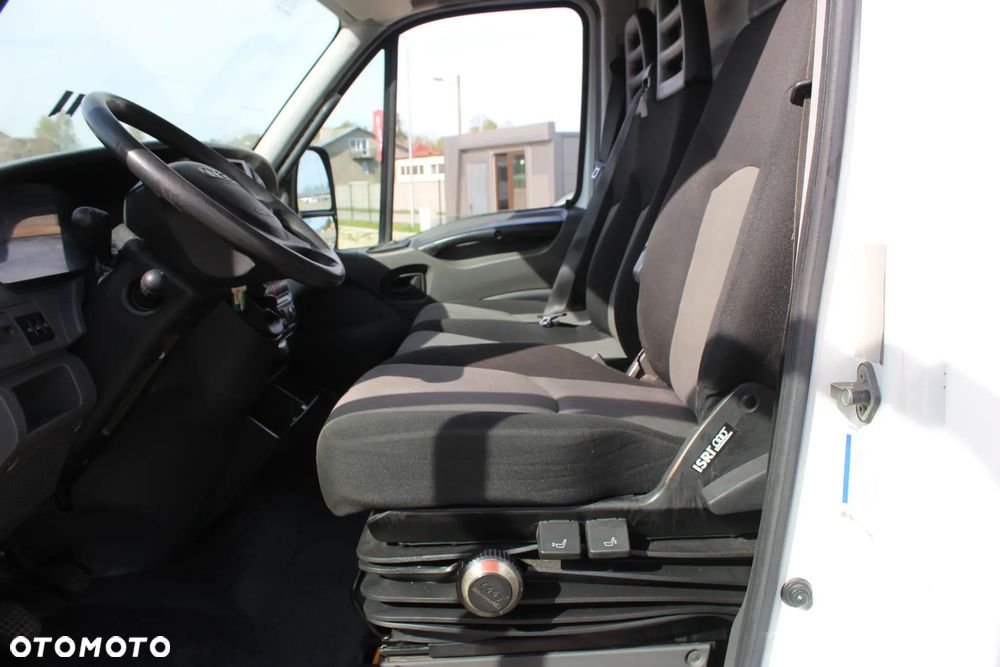 Iveco Daily 70c15 65c15 70c17 70c18 Dmc 3.5t/7t - 18