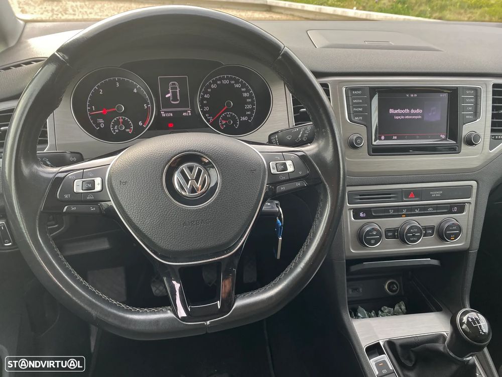 VW Golf 1.6 TDi BlueMotion Confortline - 7