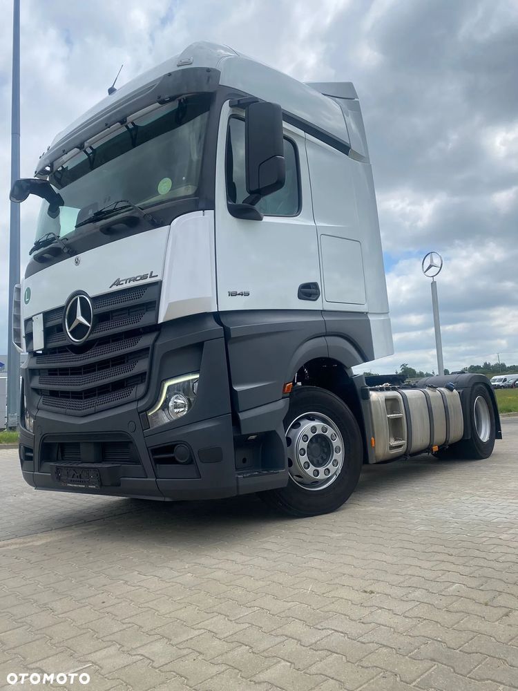 Mercedes-Benz Actros L 1845 LS - 2