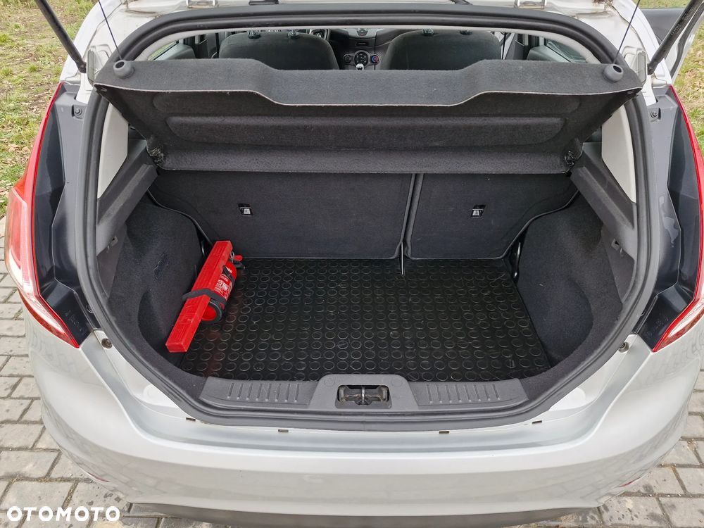 Ford Fiesta 1.25 Ambiente - 13