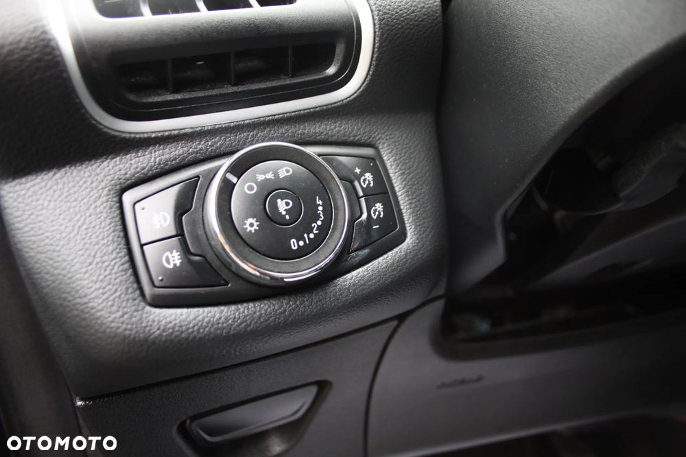 Ford B-MAX 1.0 EcoBoost Titanium - 19