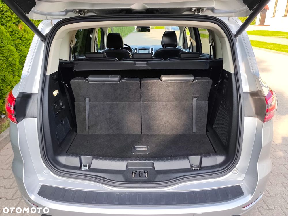 Ford S-Max 2.0 EcoBoost Titanium - 24