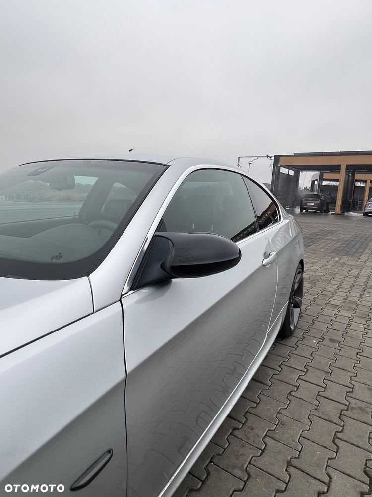 BMW Seria 3 330d - 8