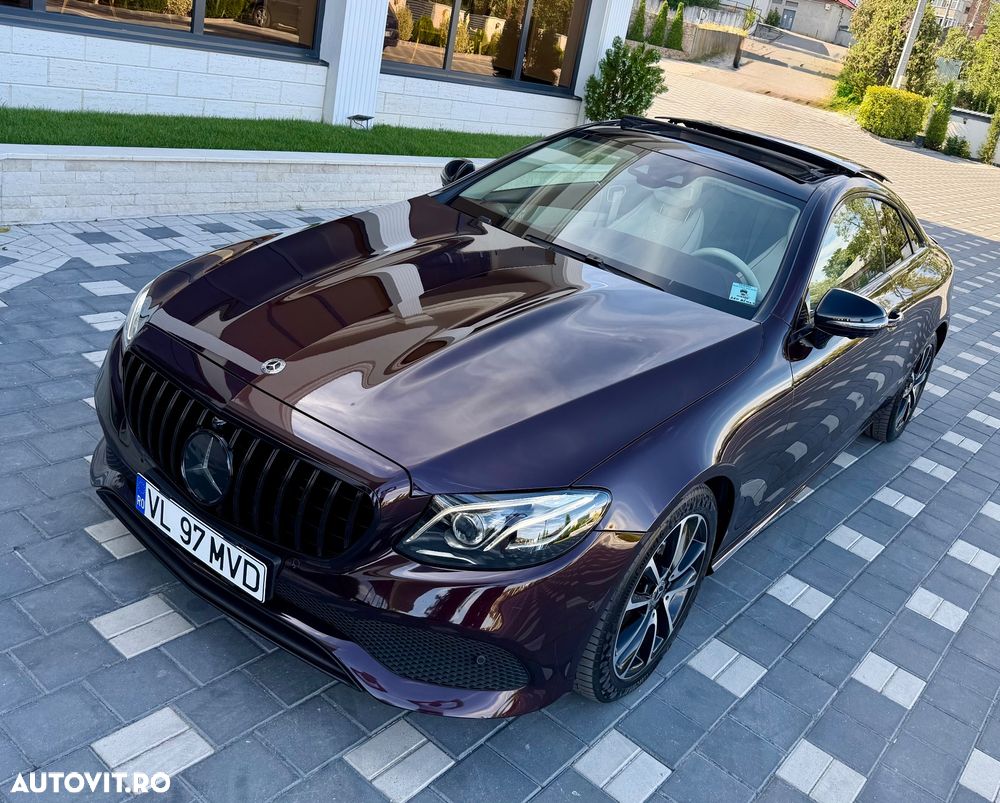 Mercedes-Benz E - 12