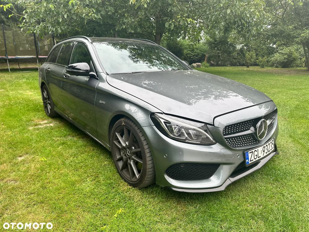 Mercedes-Benz Klasa C AMG 43 4-Matic - 12