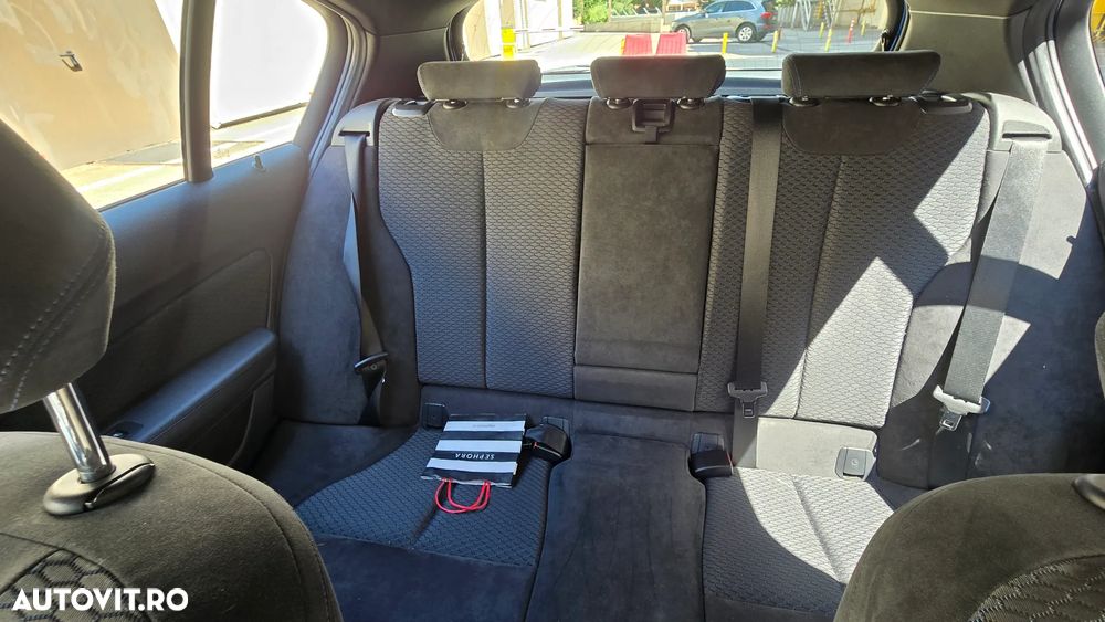BMW Seria 1 118d Aut. M Sport - 10