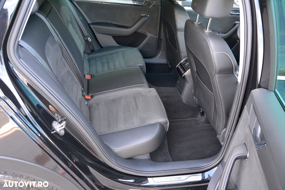 Skoda Superb 2.0 TDI 4X4 DSG Scout Final Edition - 13