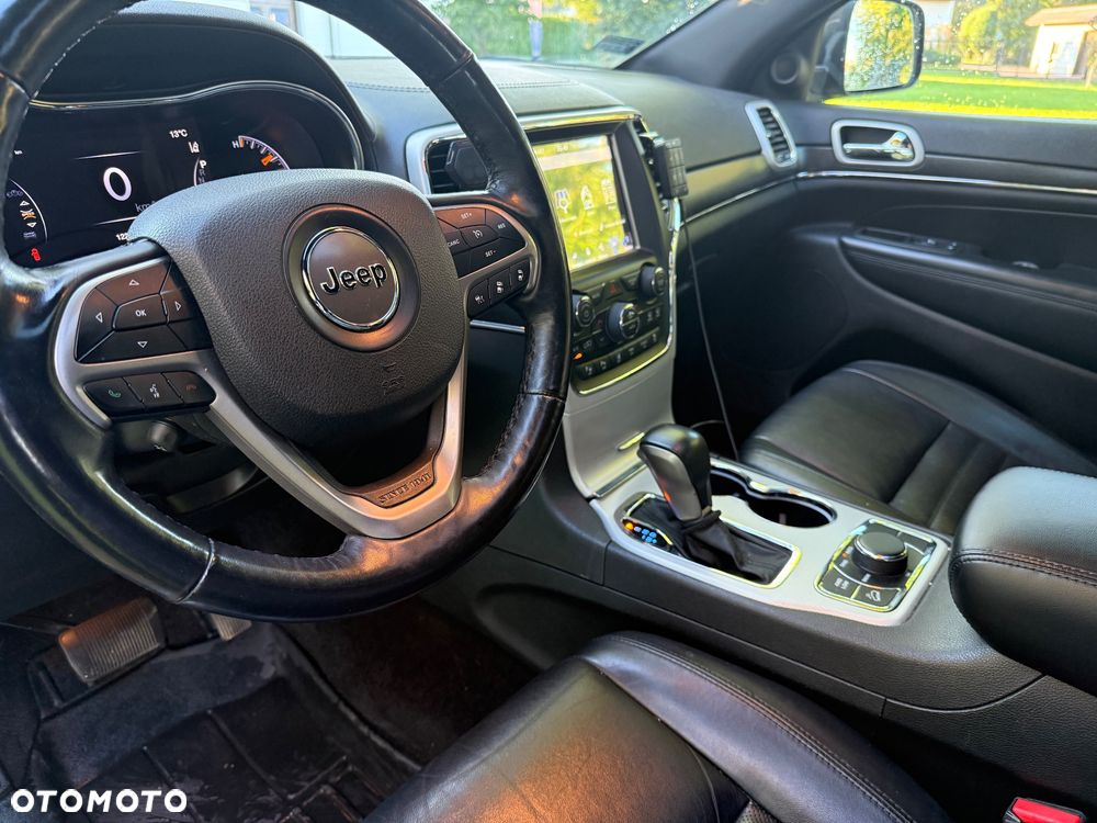 Jeep Grand Cherokee 5.7 V8 Overland - 21