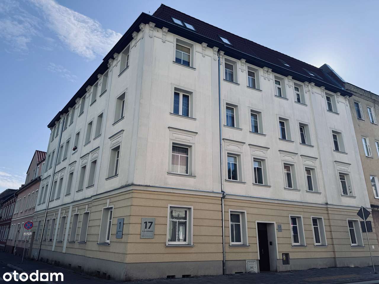 Mieszkanie trzypokojowe w centrum