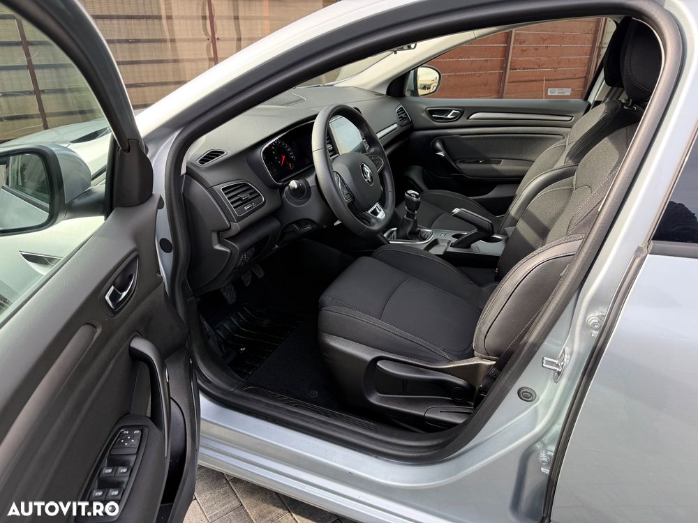 Renault Megane Blue dCi Zen - 18