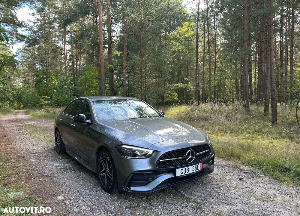 Mercedes-Benz C 220 d 4Matic T 9G-TRONIC AMG Line - 1