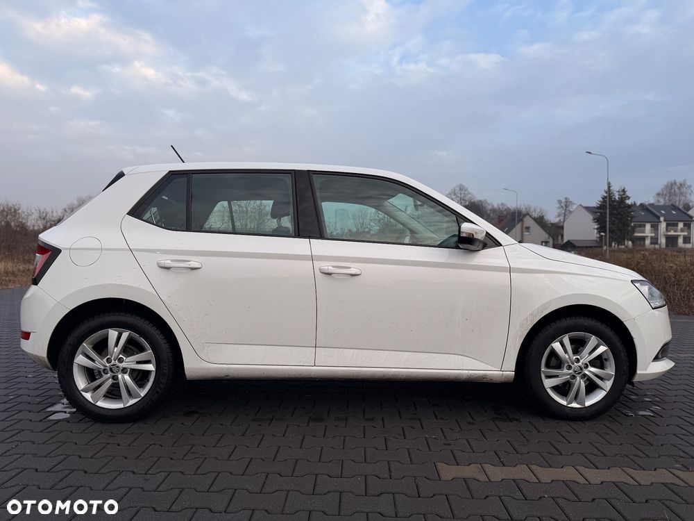 Skoda Fabia 1.0 Ambition - 4