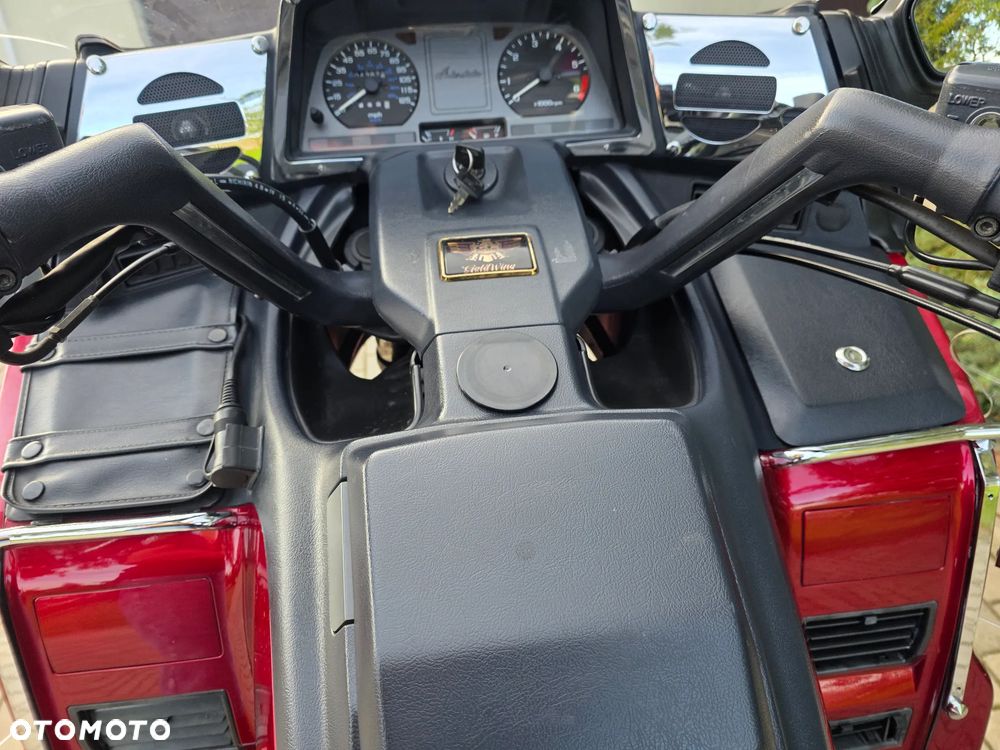 Honda GL - 12
