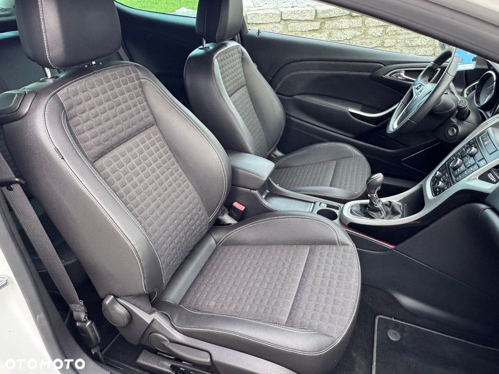 Opel Astra 1.4 T Sport EU6 - 8