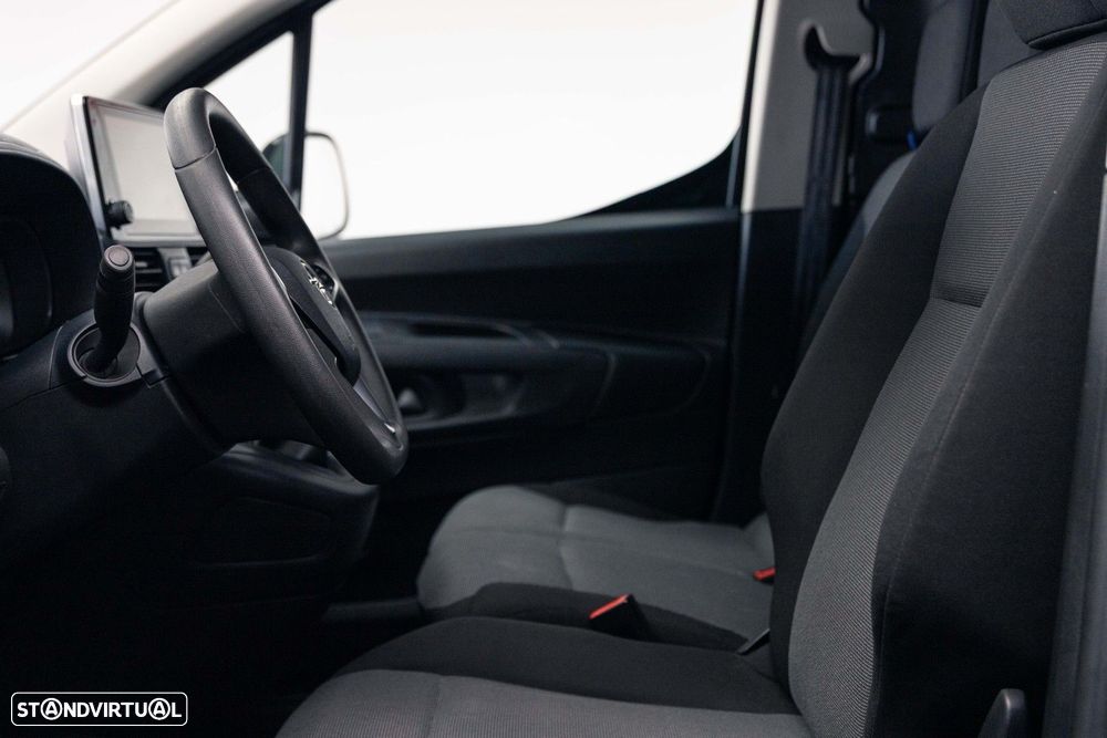 Opel Combo 1.5 CDTi L2H1 Essentia - 20