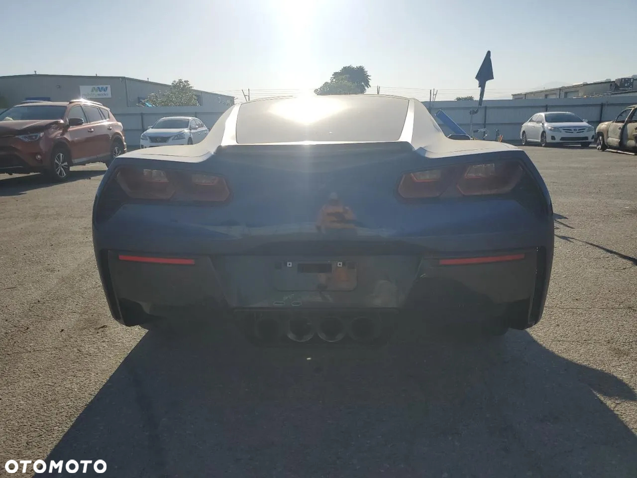 Chevrolet Corvette - 6
