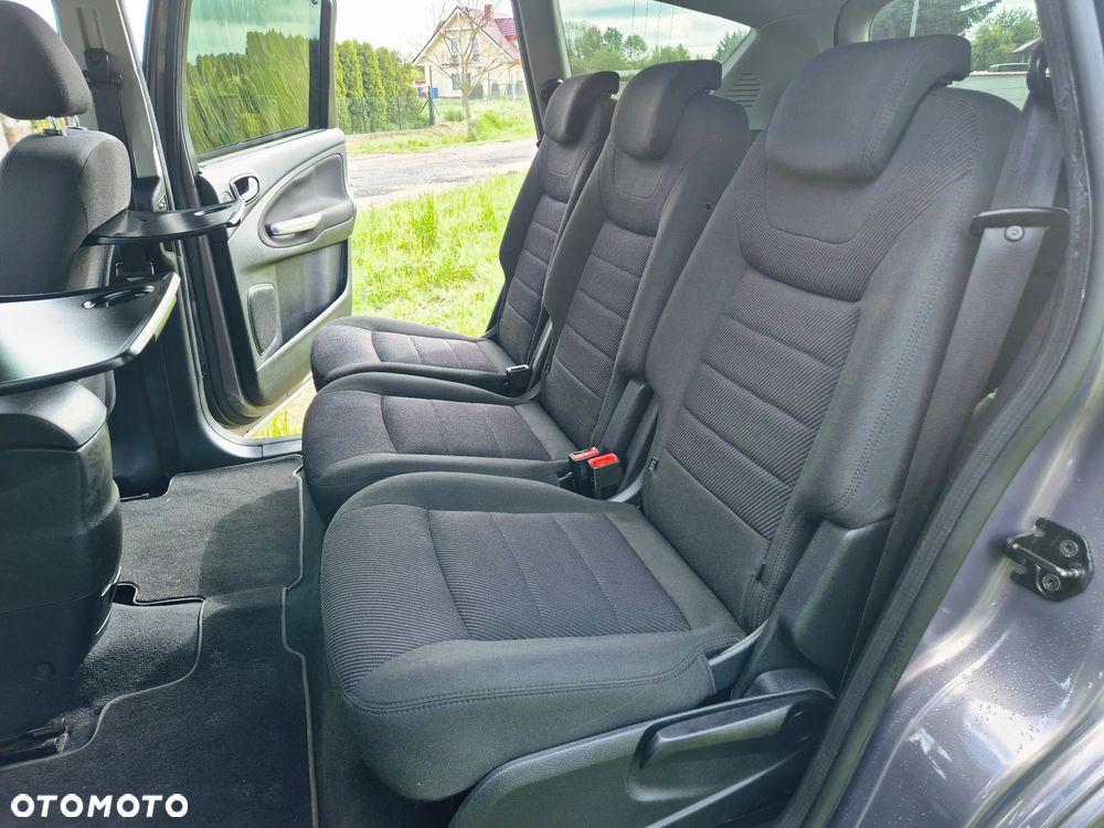 Ford S-Max 2.0 TDCi DPF Business Edition - 29