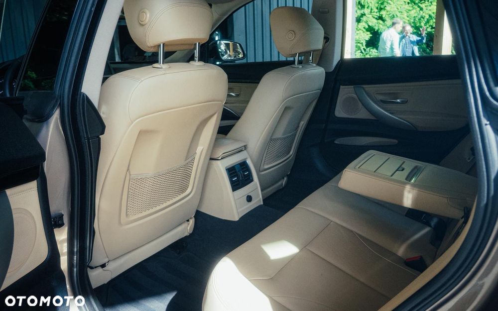 BMW 3GT 320d Luxury Line - 17