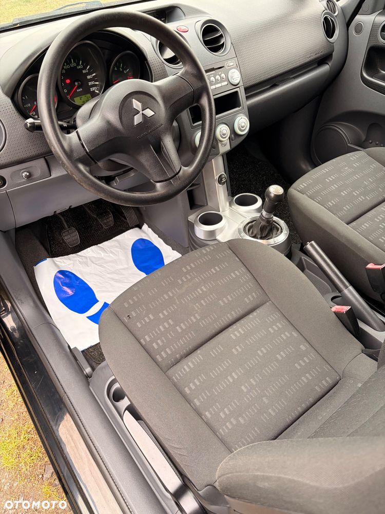 Mitsubishi Colt 1.3 Air - 10