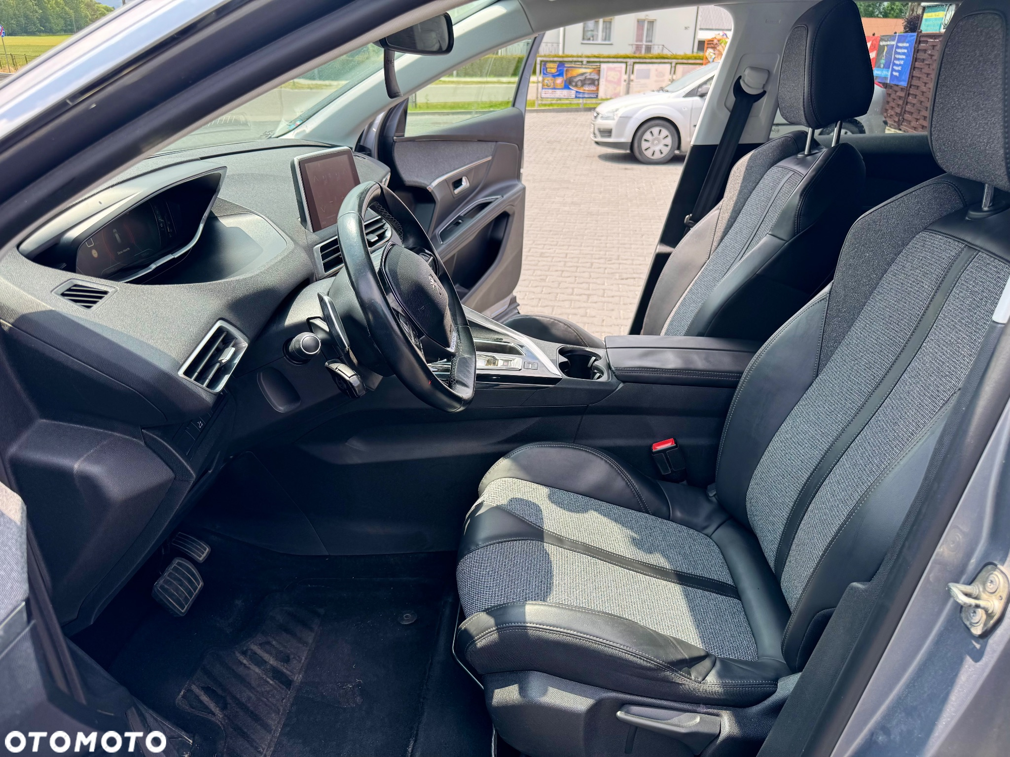Peugeot 3008 1.6 BlueHDi Allure S&S EAT6 - 15