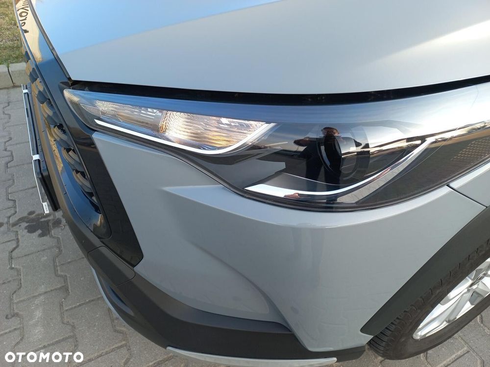 Toyota Corolla Cross 2.0 Hybrid Comfort - 22