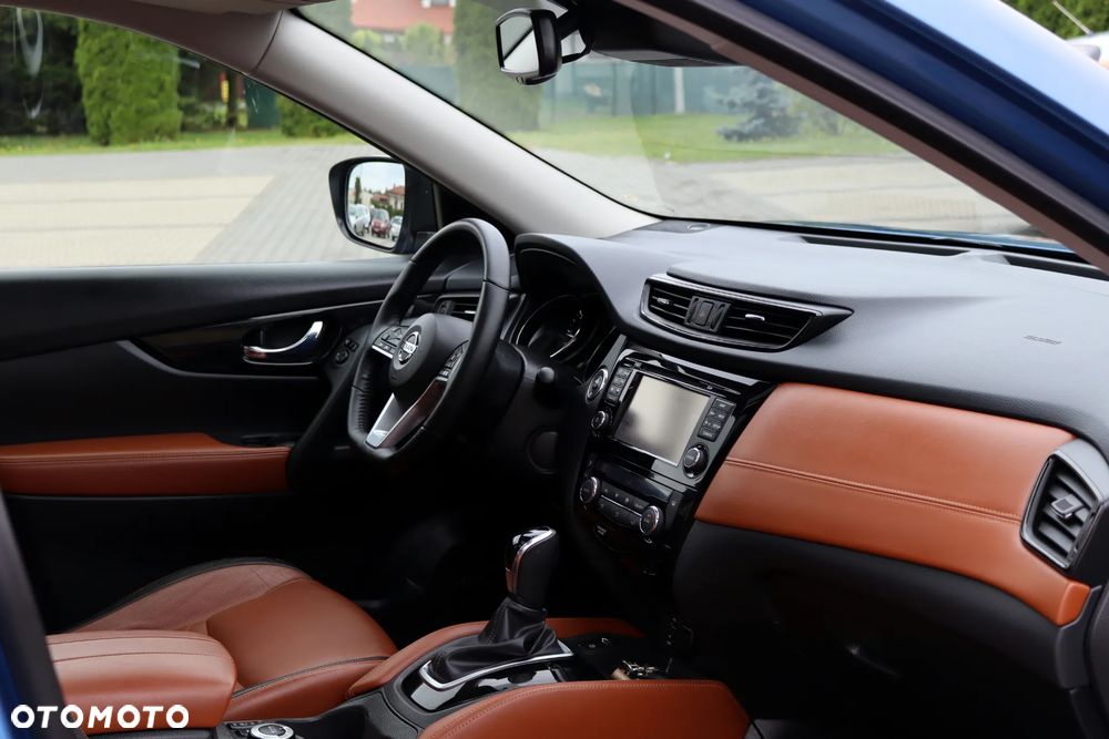 Nissan X-Trail 2.0 dCi ALL-MODE 4x4i Xtronic Tekna - 22