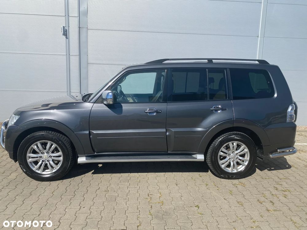 Mitsubishi Pajero 3.2 DID Instyle - 12