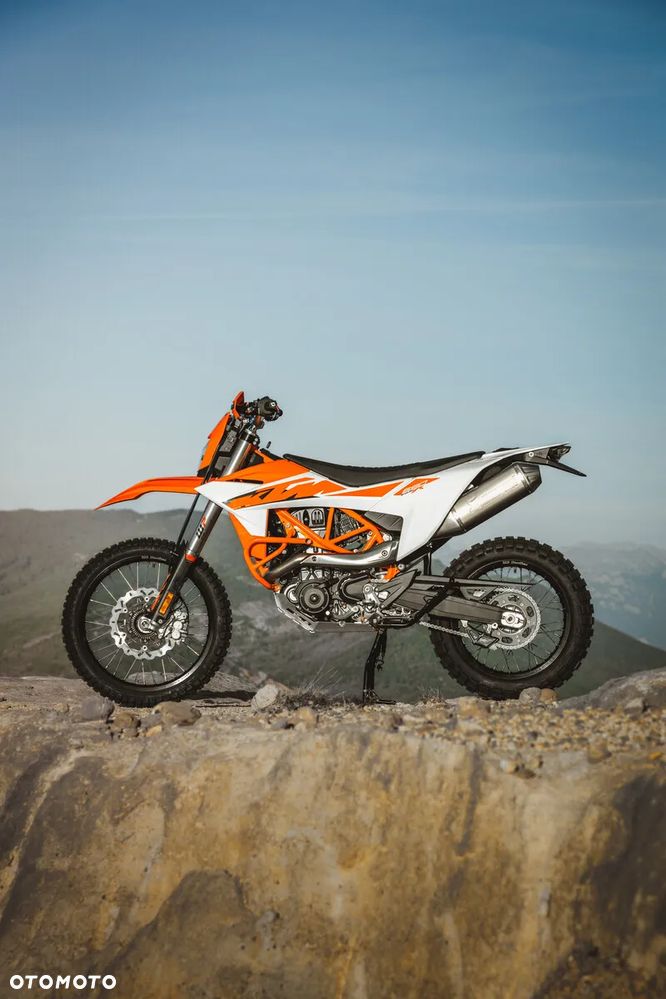 KTM Enduro 690 - 1