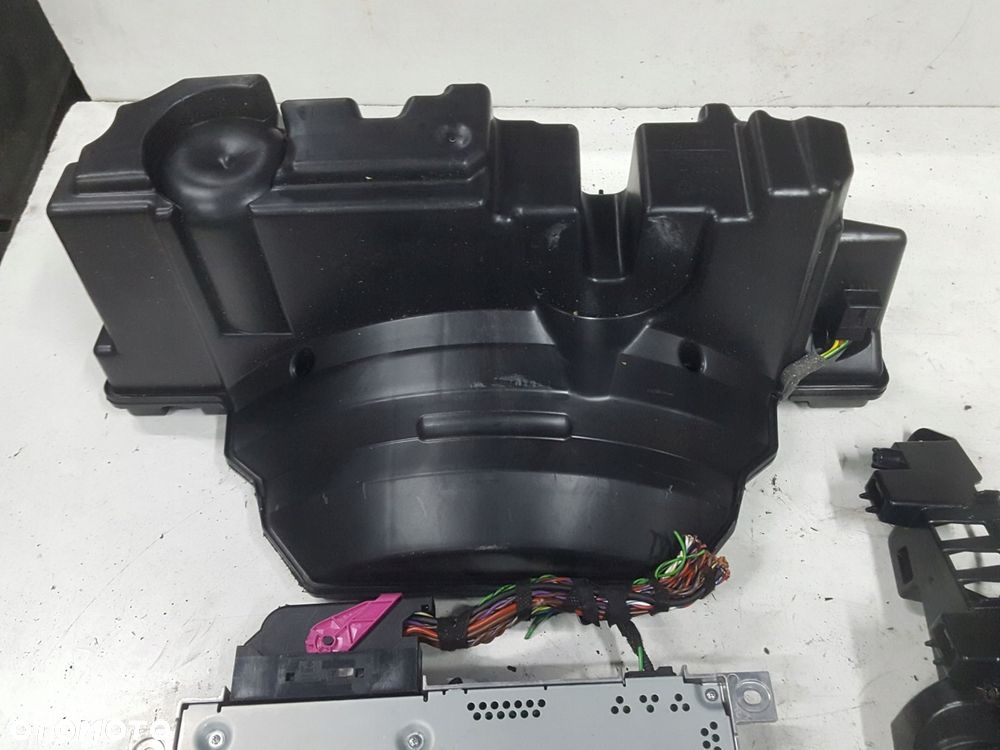 AUDI S5 8W A5 GŁOŚNIKI WZMACNIACZ BANG OLUFSEN 5D - 6