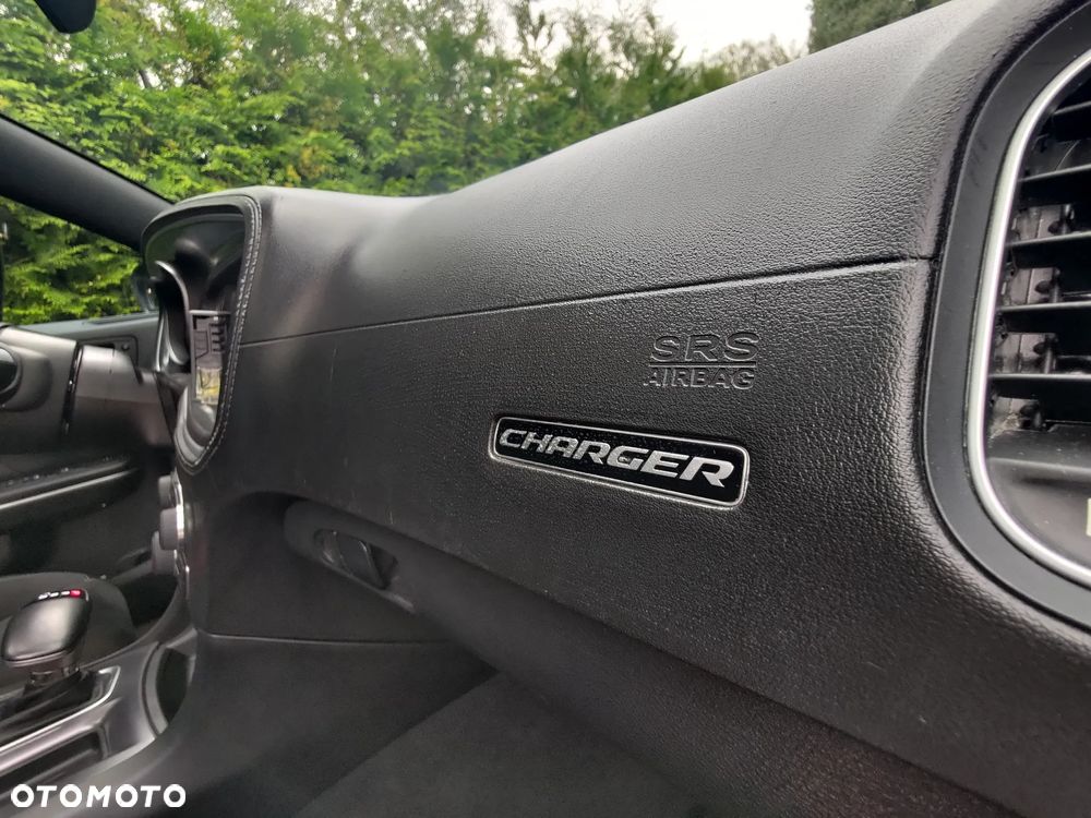 Dodge Charger 3.6 GT - 8