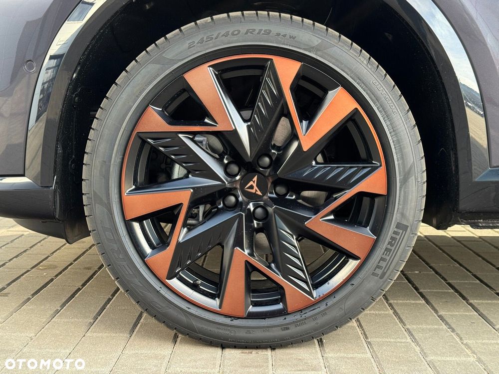 Cupra Formentor 1.5 eTSI mHEV DSG - 17