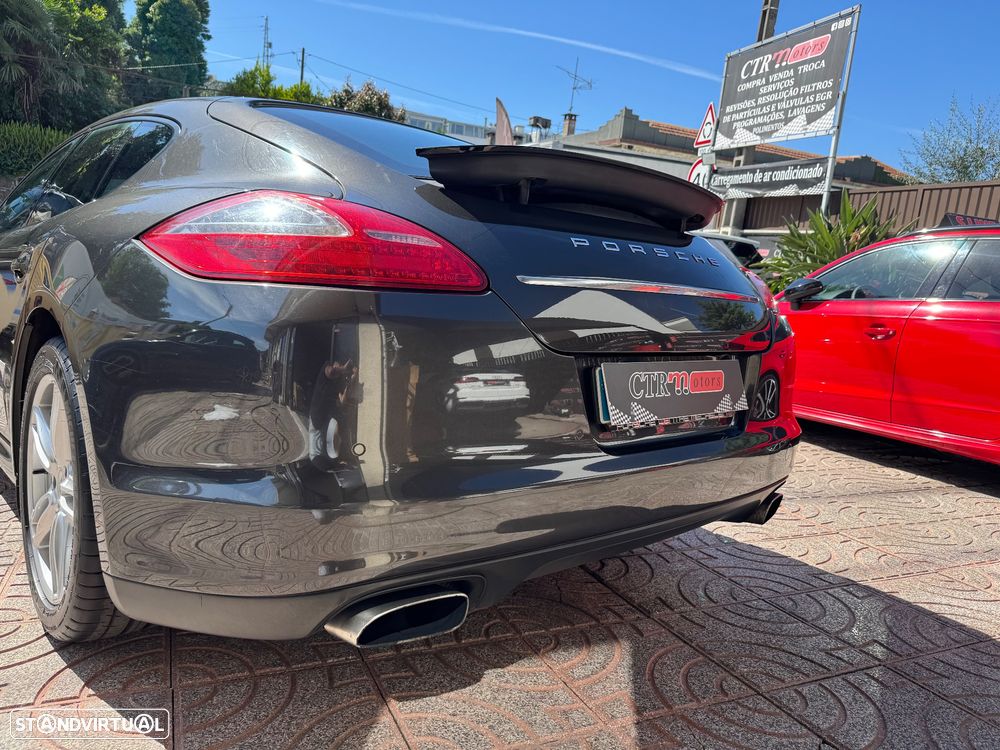 Porsche Panamera Platinum Edition - 12