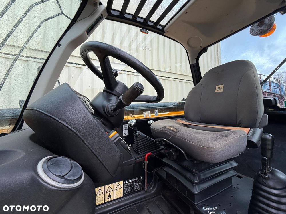 JCB 535V125 - 21