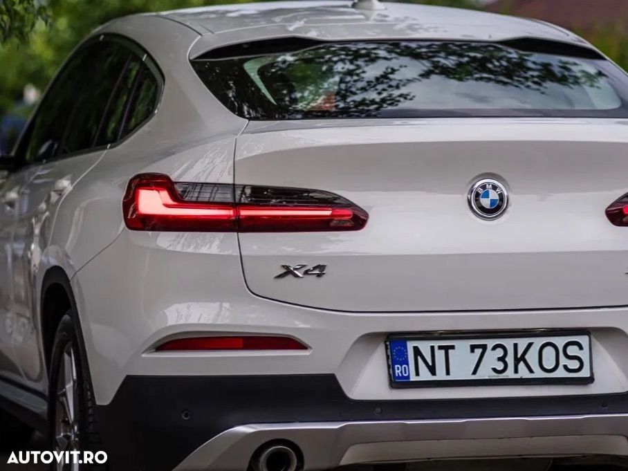 BMW X4 xDrive20d - 37