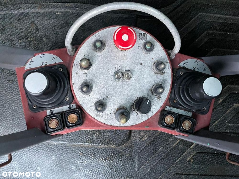 Mercedes-Benz PUTZMEISTER 24 METRY RURA 125mm - 11