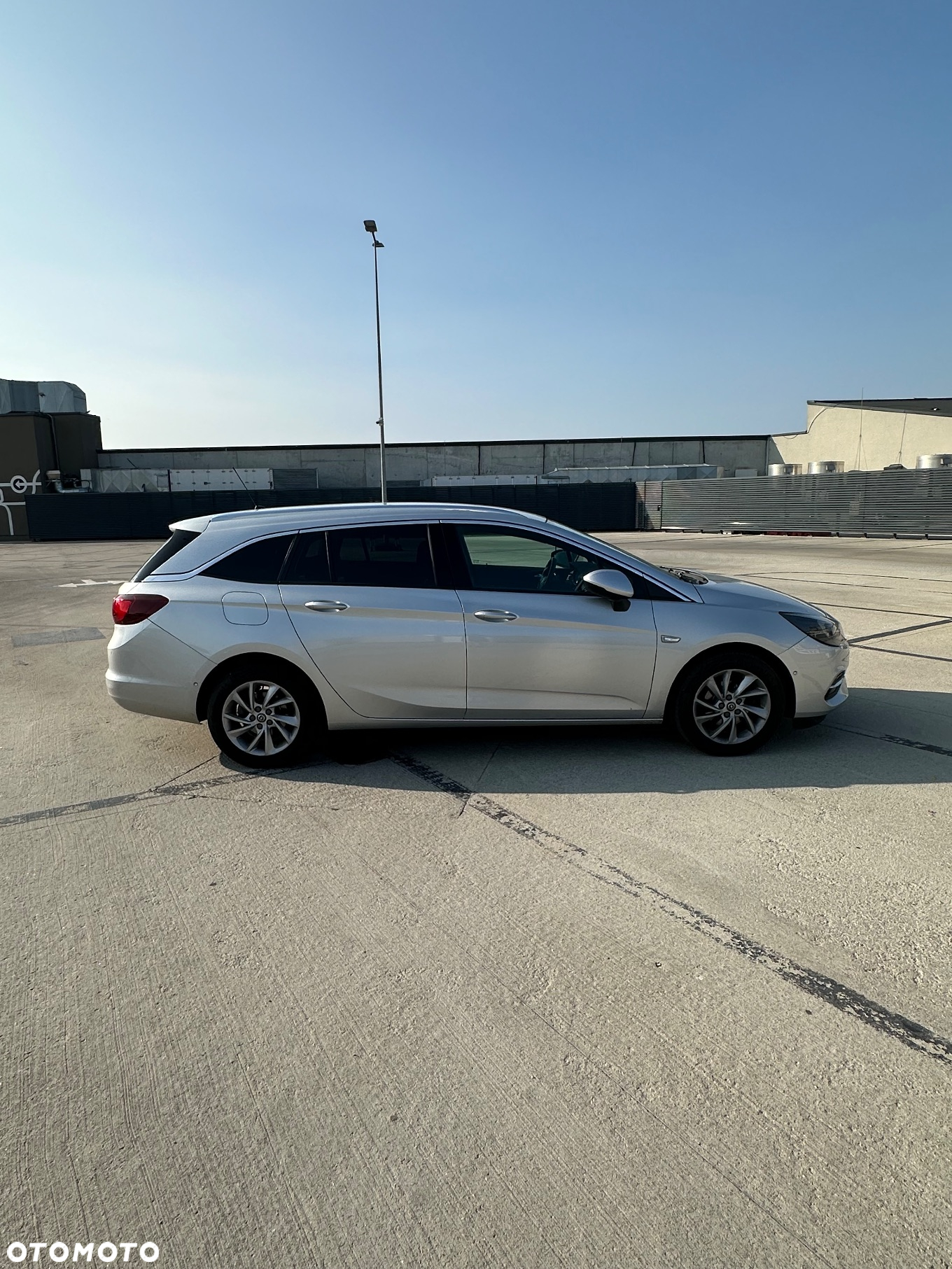 Opel Astra V 1.5 CDTI Elegance S&S - 2