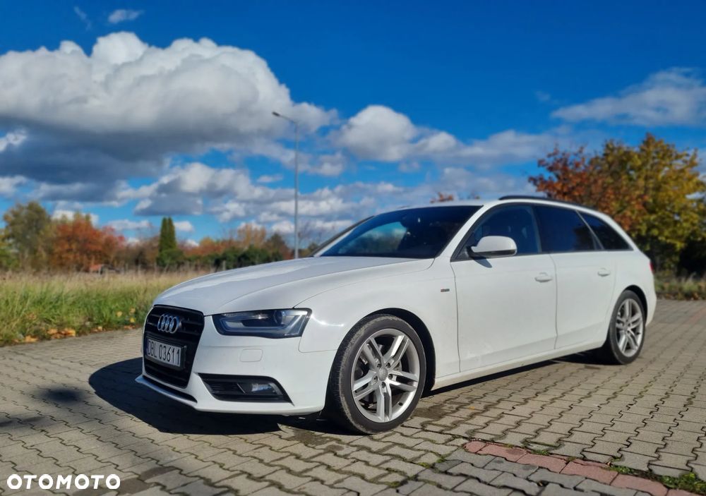 Audi A4 - 4
