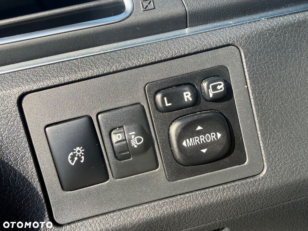 Toyota Verso 1.8 5-Sitzer Executive - 13