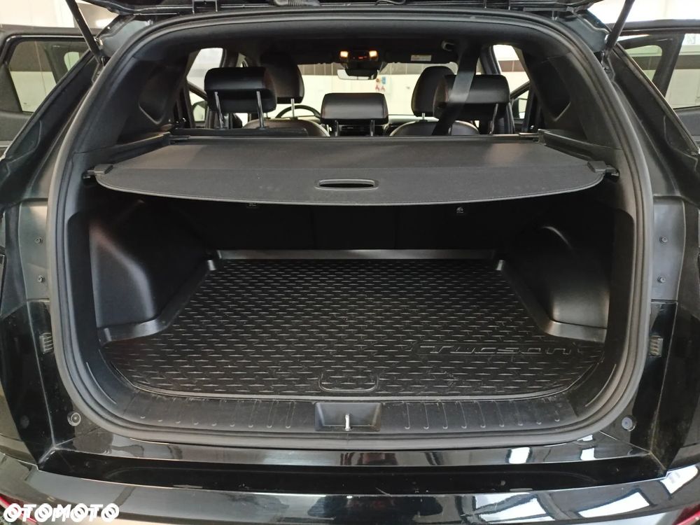 Hyundai Tucson 1.6 CRDi 48V-Hybrid 2WD DCT N Line - 20