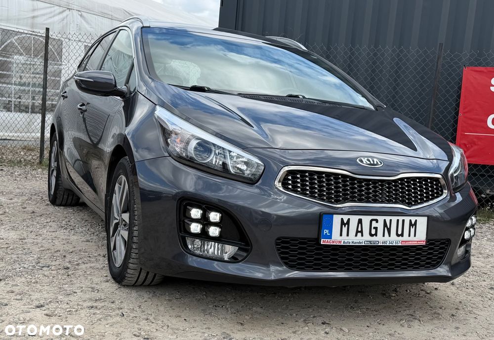 Kia Ceed 1.6 CRDi 136 ISG GT Line - 2