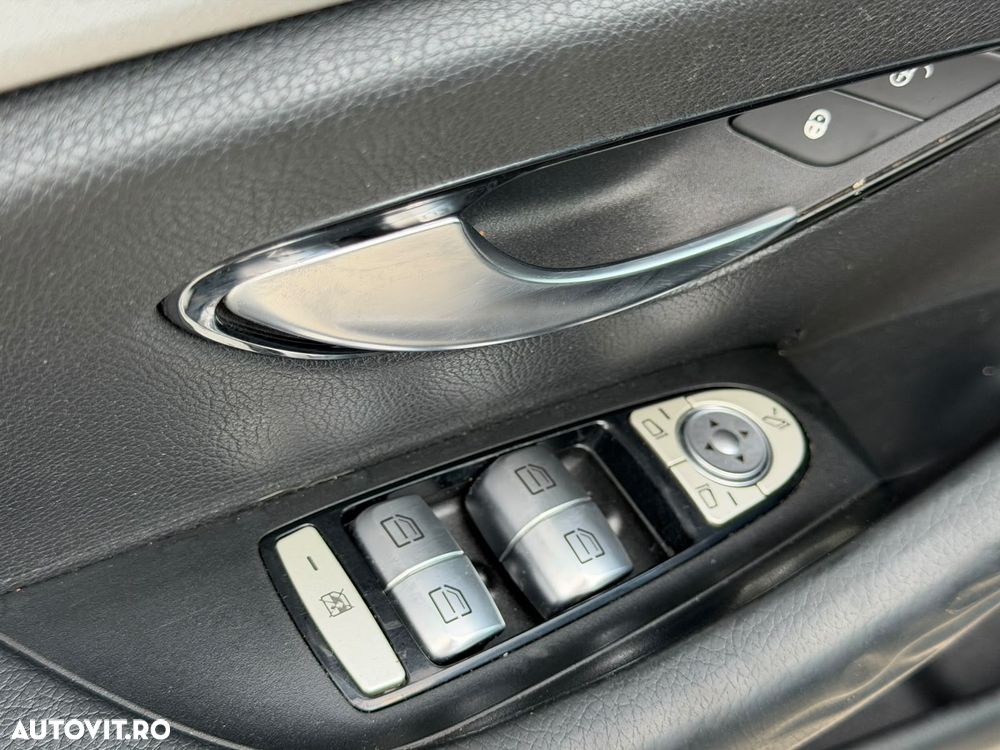 Mercedes-Benz E 220 d 9G-TRONIC Avantgarde - 23