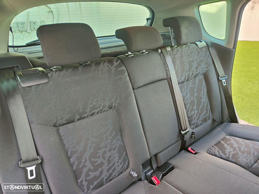 Peugeot 3008 2.0 HDi Hybrid4 - 31