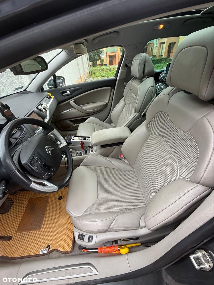 Citroën C5 2.0 HDi Exclusive - 6