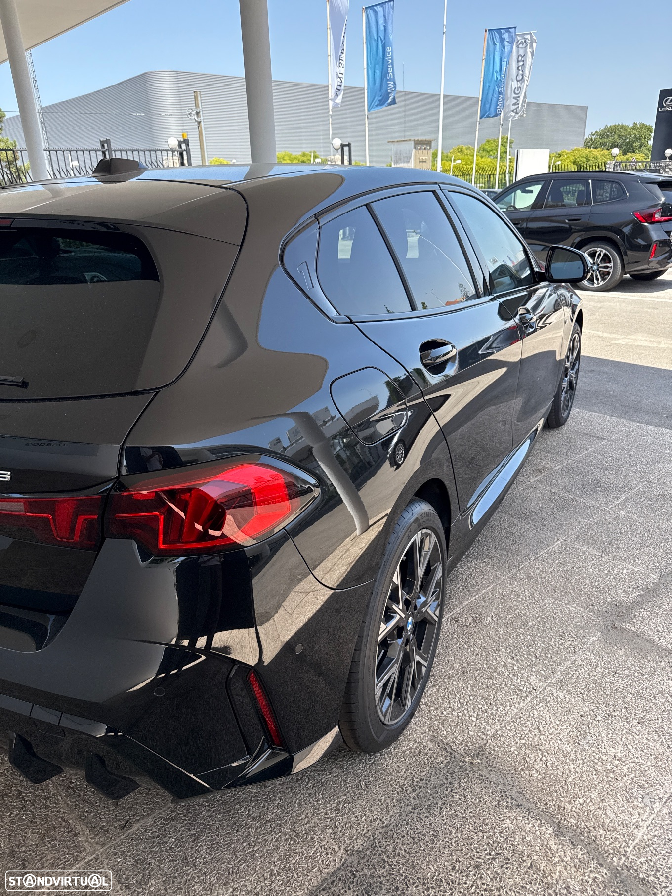 BMW 116 d Pack Desportivo M Auto - 4