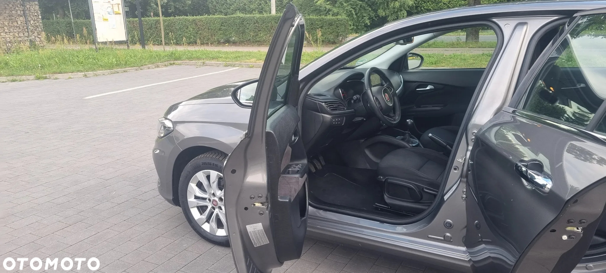 Fiat Tipo 1.4 T-Jet 16v Lounge EU6 - 13
