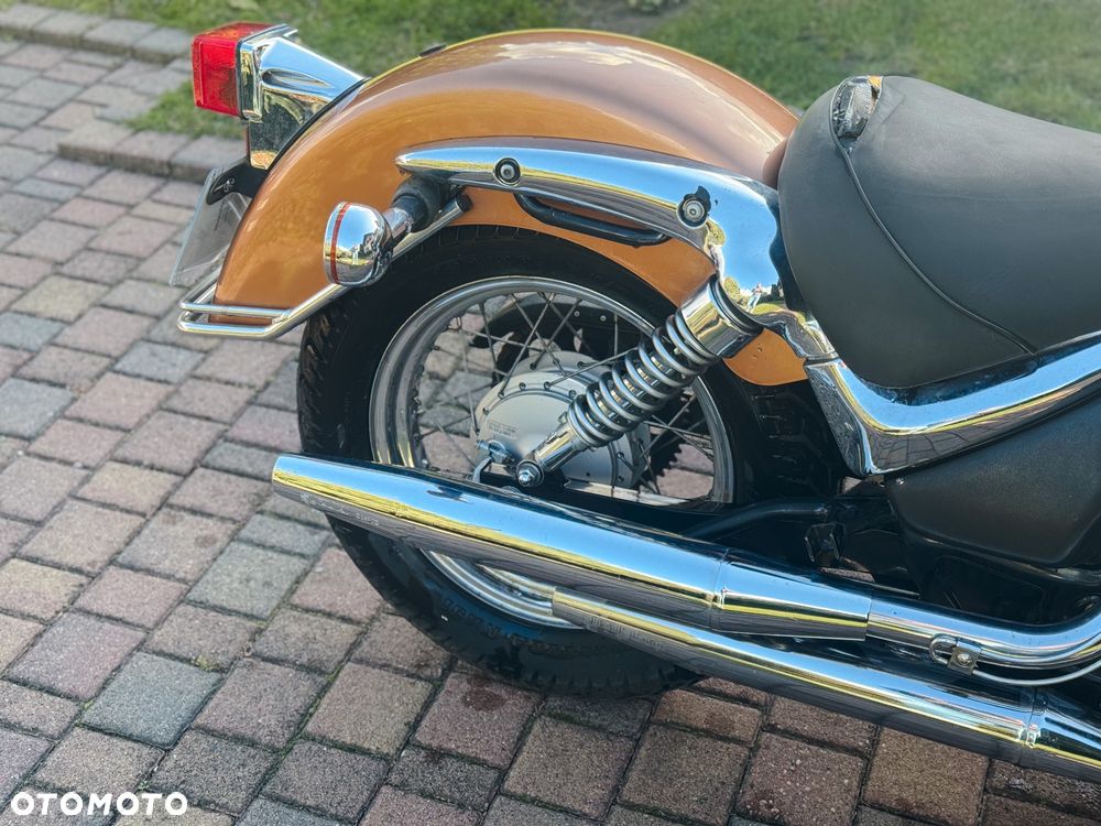 Suzuki Intruder - 5