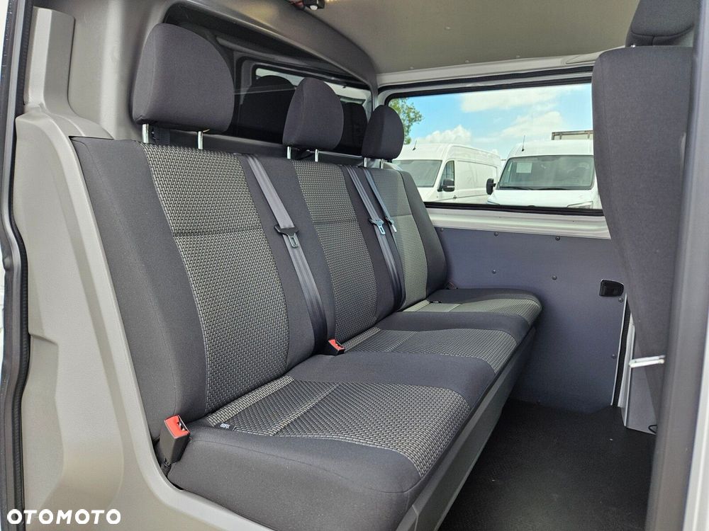 Volkswagen Transporter L2H1 *89900zł NETTO* Brygadówka 5 osób 2.0TDi/150KM - 31