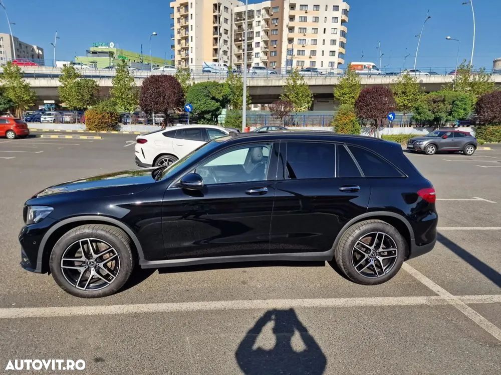 Mercedes-Benz GLC 300 4Matic 9G-TRONIC Exclusive - 11